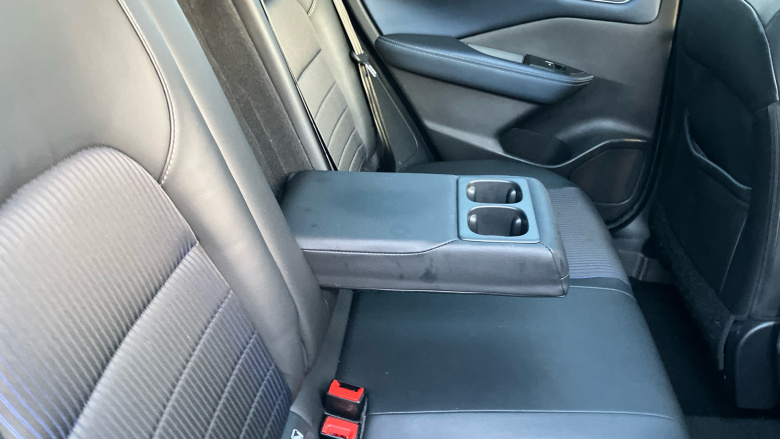 Nissan Qashqai 1.3 DiG-T MH Tekna 5dr Petrol Hatchback